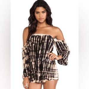 Planet Blue Life’s a Beach Romper — Floral Print